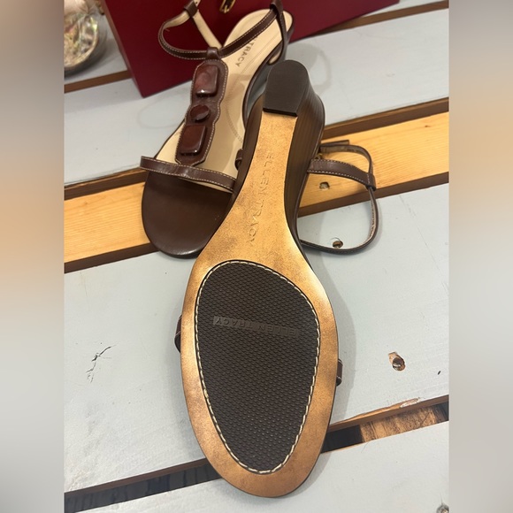 NIB VTG Ellen Tracy 'Janelle' Sandal in Chocolate Size 9 - Picture 6 of 11